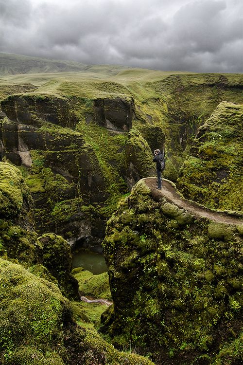 ✭ Fjaðrárgljúfur Canyon, Iceland