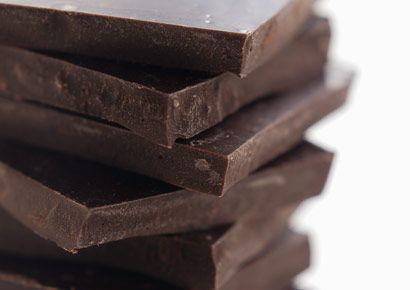 25 Ridiculously Healthy Foods  …And chocolate makes it in at number 25!!