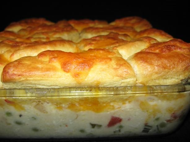 Creamed Chicken and Biscuits Casserole 								This is a wonderful and simple to