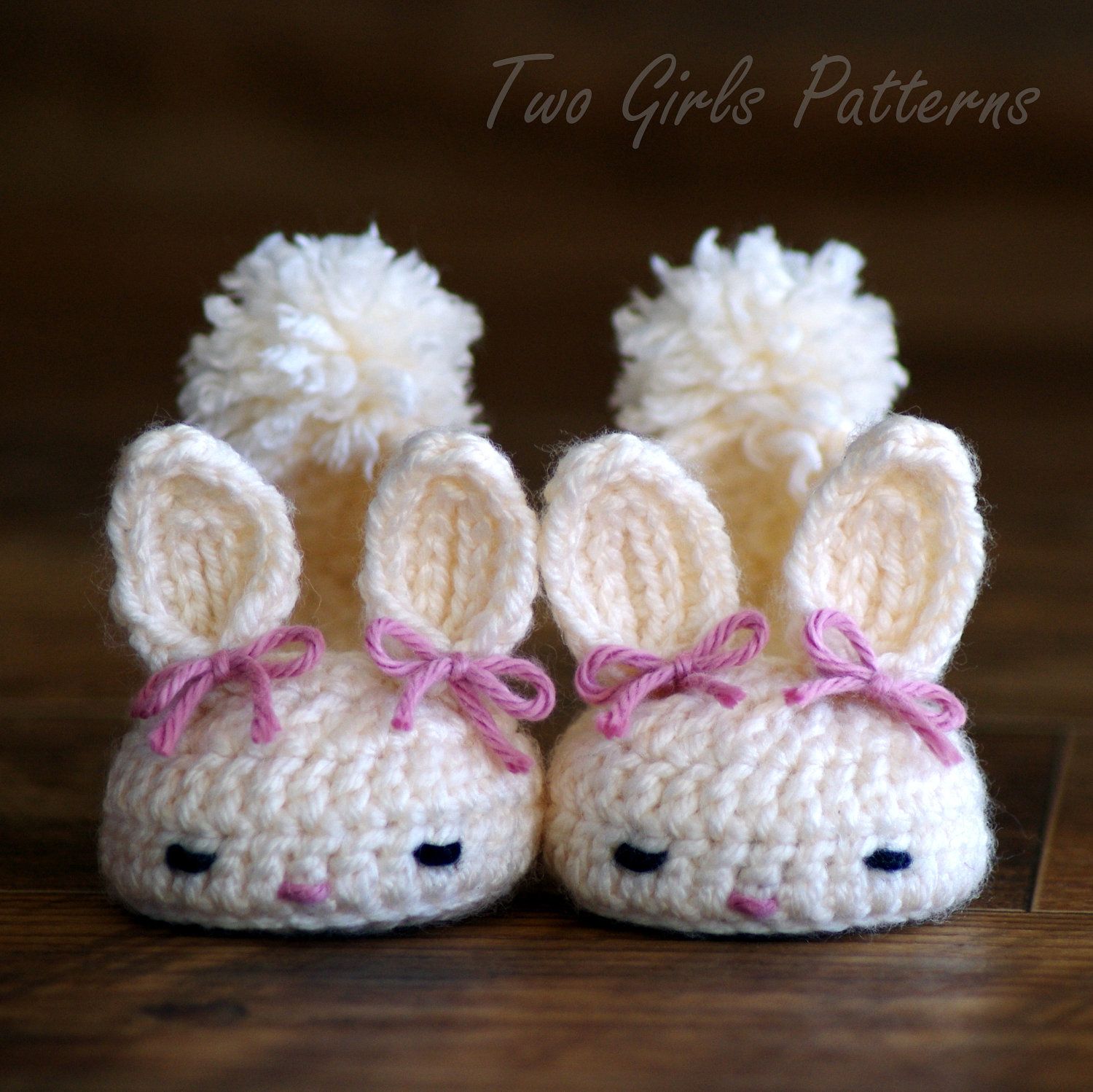 Crochet patterns baby booties Bunny