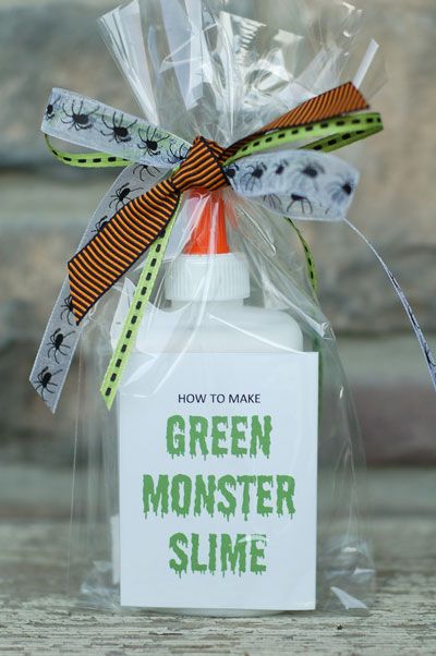 Cute little gift – How to make your own monster slime kit!
