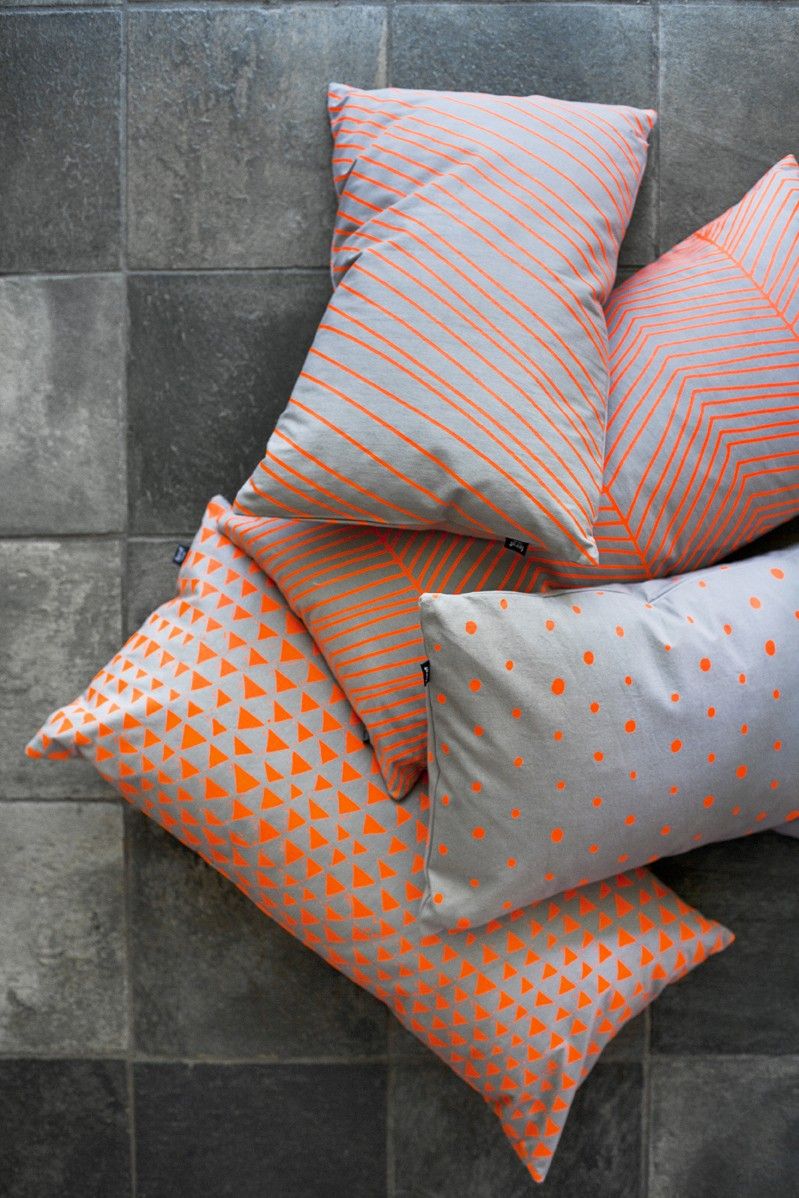 Dotted Cushion – Neon- Ferm Living