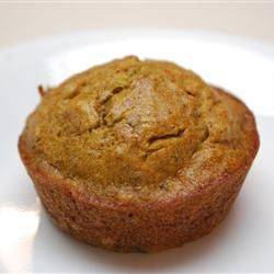 Good Toddler Muffins – These lightly sweet muffins are made with bananas, squash