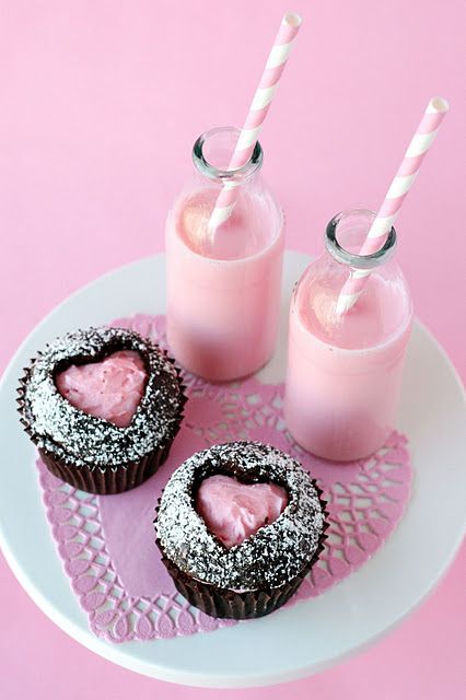 Heartfelt cupcakes….Use a cookie cutter to cut out a heart and fill with yummy