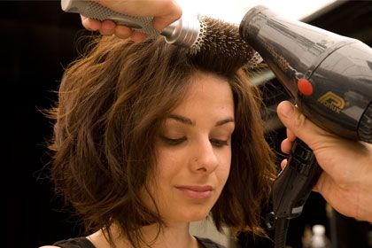 How to Get Tousled Wavy Hair for Every Length
