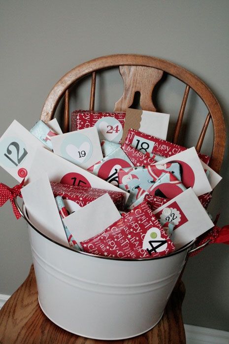 I love this, CHRISTMAS BUCKET…Kids unwrap an activity a day……write letters