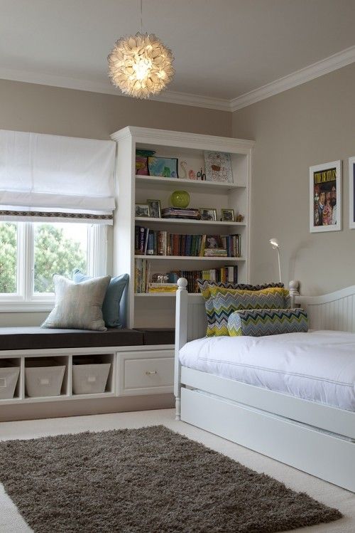 Love the book shelve/wndow seat.  Saving this idea for when we finish the bedroo