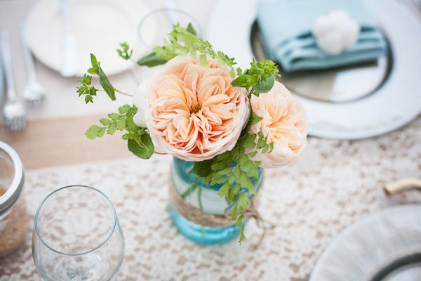 Mason jar centerpiece | Suggs Photography