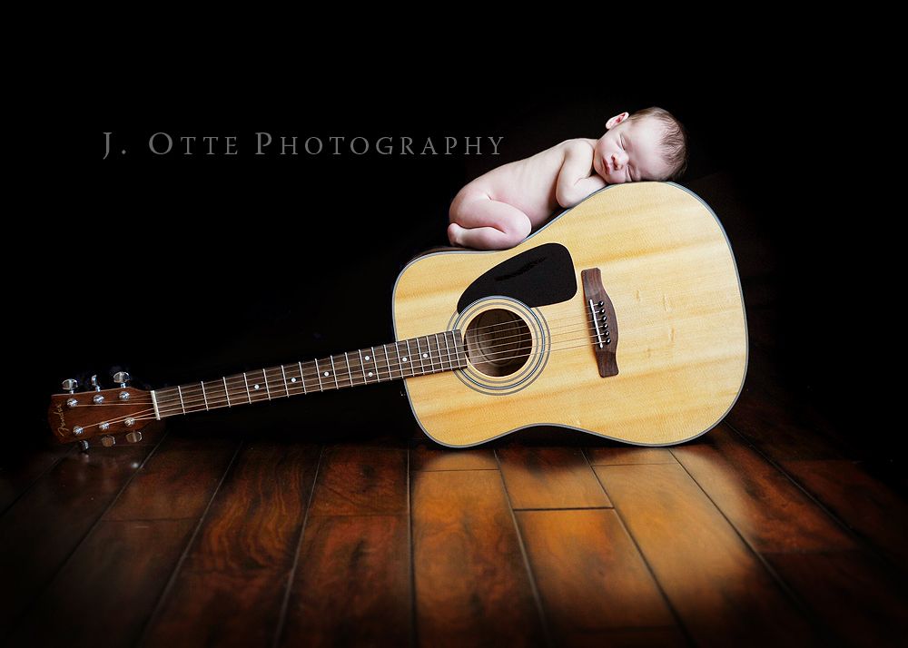 Newborn baby guitar composite description