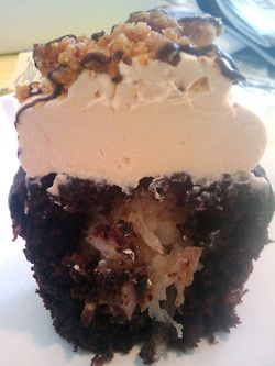 Samoa Cupcake