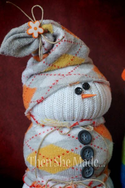 Sock Snowmen: these are so stinkin' adorable!