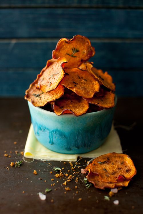 Sweet Potato Baked Chips with Thyme