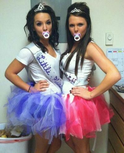 Toddlers and Tiaras costumes. Too funny… Definite Halloween possibility