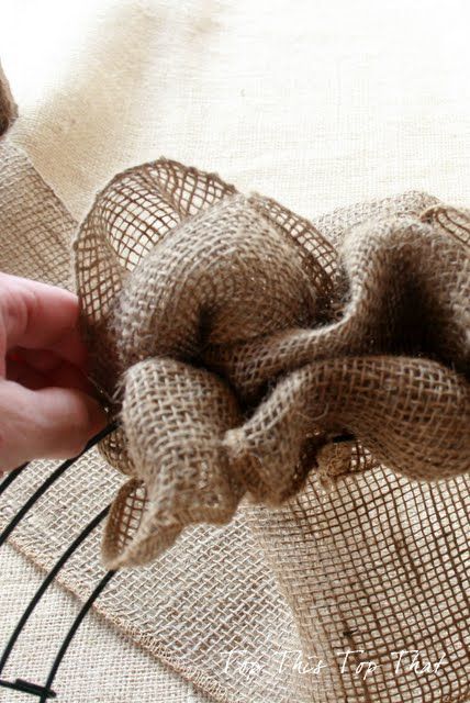 Top This Top That: The Easiest Burlap Wreath You will ever make!