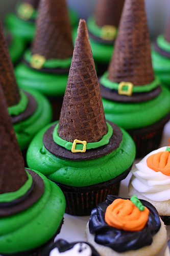 Witch hat cupcakes.