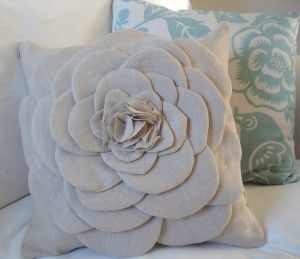 shabby flower pillow (a tutorial)