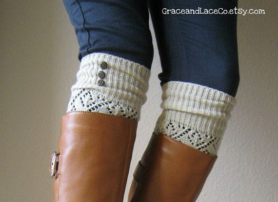 so cute! legwarmers and boots ♥