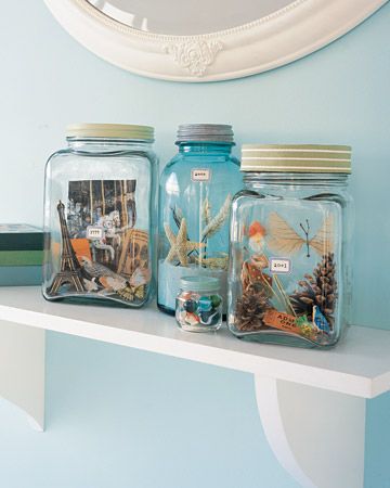 vacation memory jars – SO cute.