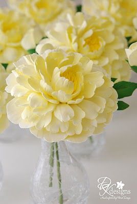 yellow peony centerpiece