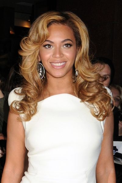 Beyonces sexy New York hairstyles