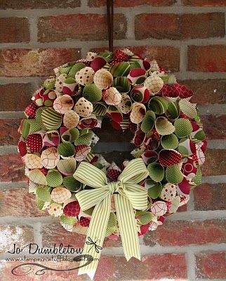 Christmas Paper Wreath