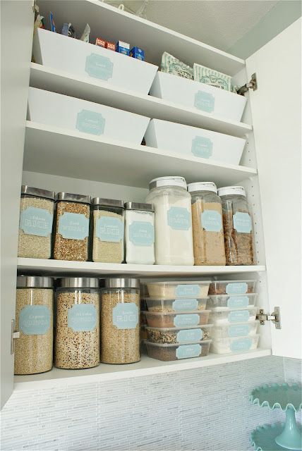 Dollar store pantry makeover-Must Do!