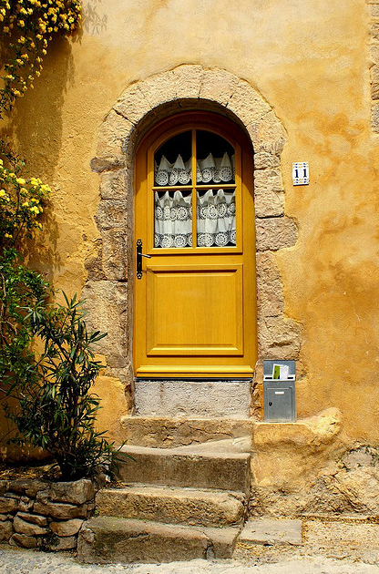 Entrecasteaux, Provence. France. By Lechatbon