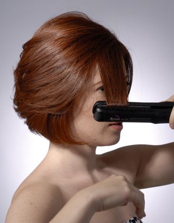 Flat Iron Tips and Tricks. Every girl can use these tips. Ah, perfect hair!