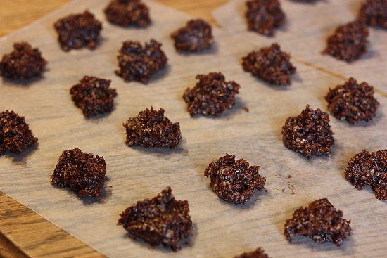 Healthy no-bake cookies! These are so good, I just made them and I am in love! T