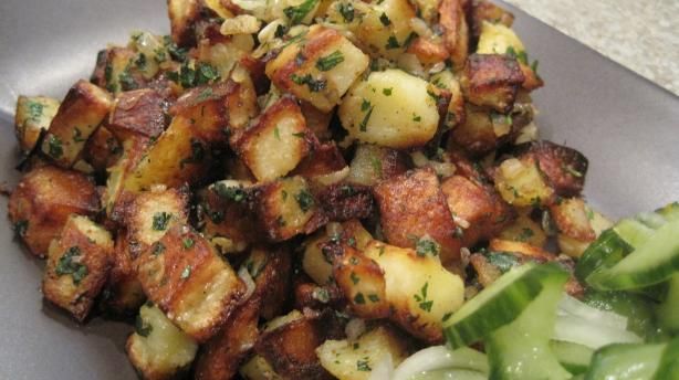 Lebanese Spiced Potatoes (Batata Harra)