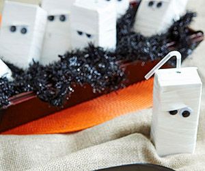 Mummy juice boxes – white duct tape and googley eyes for Halloween