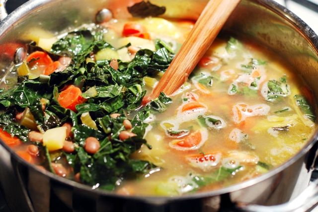 Skinny Detox Soup! PACKED with veggies and super healthy!!!