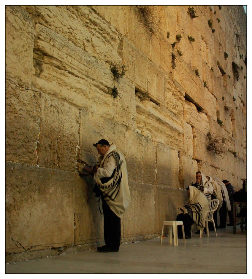 The Wailing Wall in Jerusalem  author: judaism