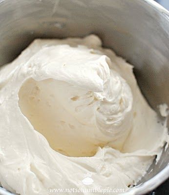 Whipped Cream Cheese Frosting