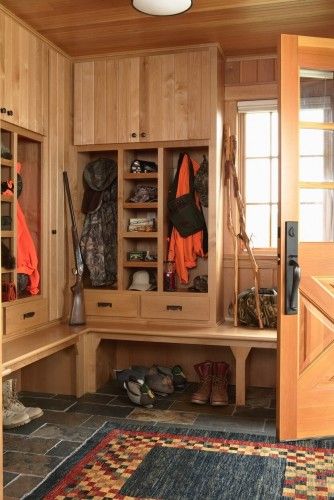 Would love to have a mudroom like this at the cabin