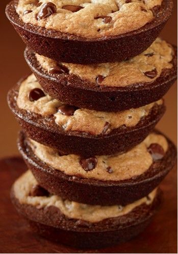 cookie brownies – 1 scoop brownie mix; 1 scoop cookie dough