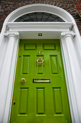 green door