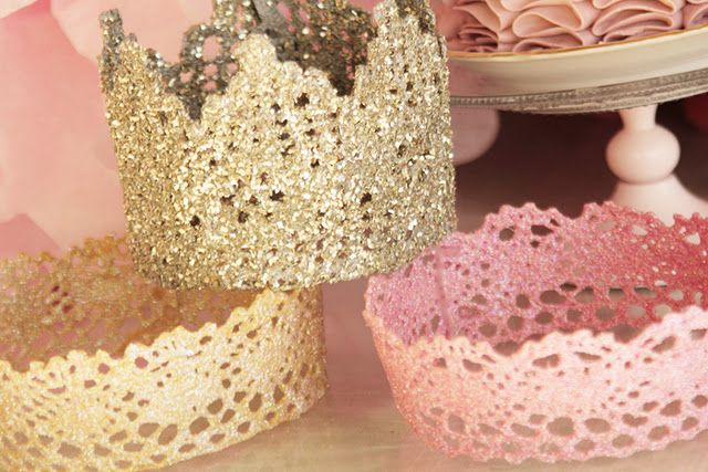 lace crowns ~ starch and lace