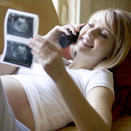 25 ideas how to tell your husband/parents/family you're pregnant. Some of th