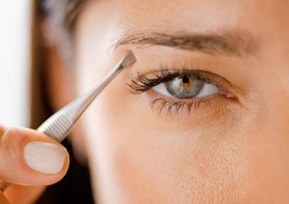 4 bad eyebrow mistakes and how to shape yours perfectly