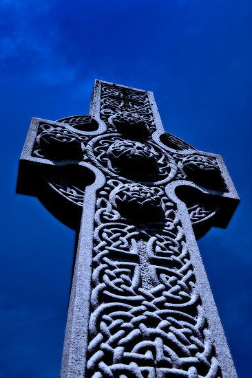 Back: High Cross #cross #celtic #tattoo