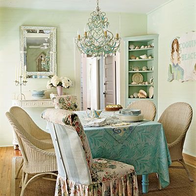 Beach Chic Dining