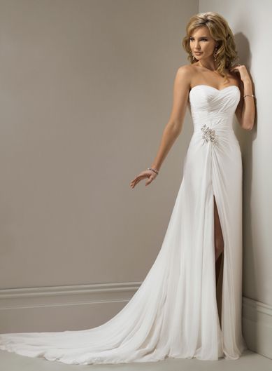 Charming Sleeveless A-line Floor-length wedding dress  simple and sexy