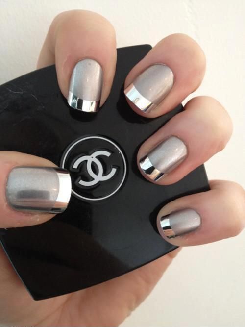 Chrome and Matte Nails