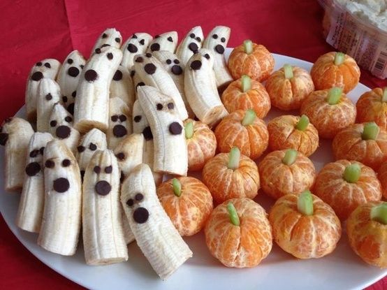 Cute banana ghosts and Clementine pumpkins