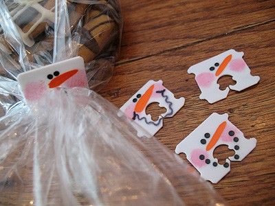 Cute closers for holiday baking gifts