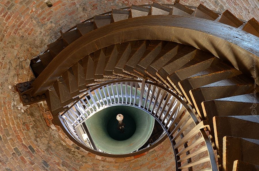 Eye of the tower by Davide Lombardi,