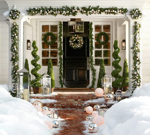 Front door Christmas decor