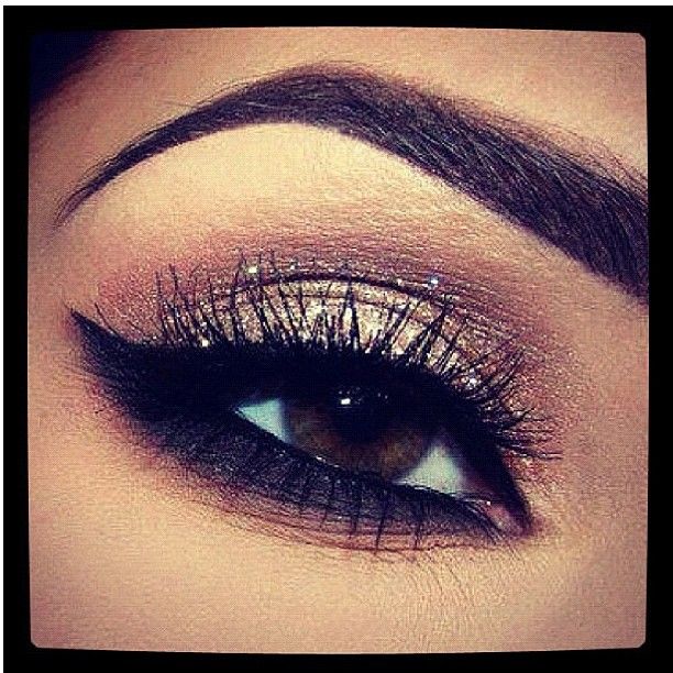Holiday Makeup. I think you could do this with the Naked Palette by Urban Decay