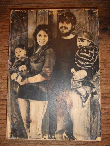 I love this!!!  Pictures put on wood.  Would make different Christmas gifts.